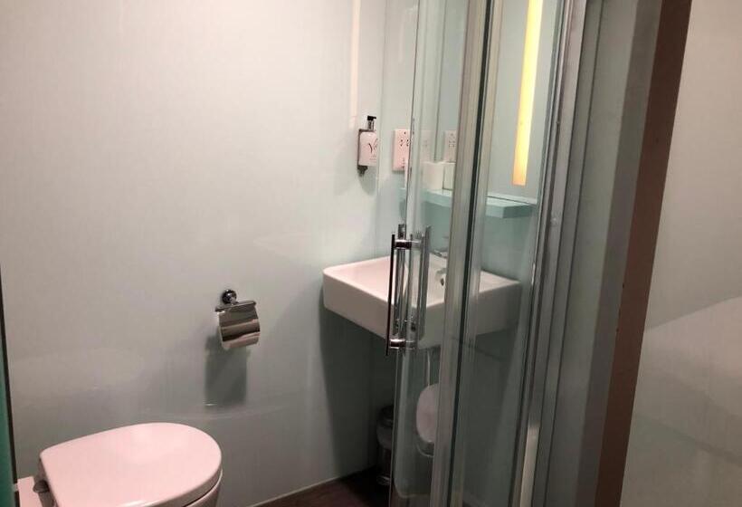 Семейный Номер, Easyhotel Birmingham