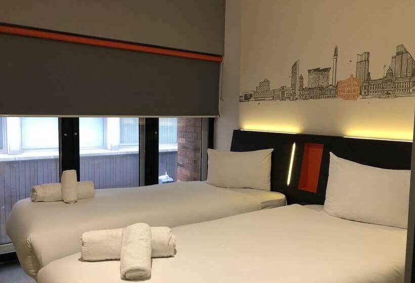 Номер Стандарт, Easyhotel Birmingham