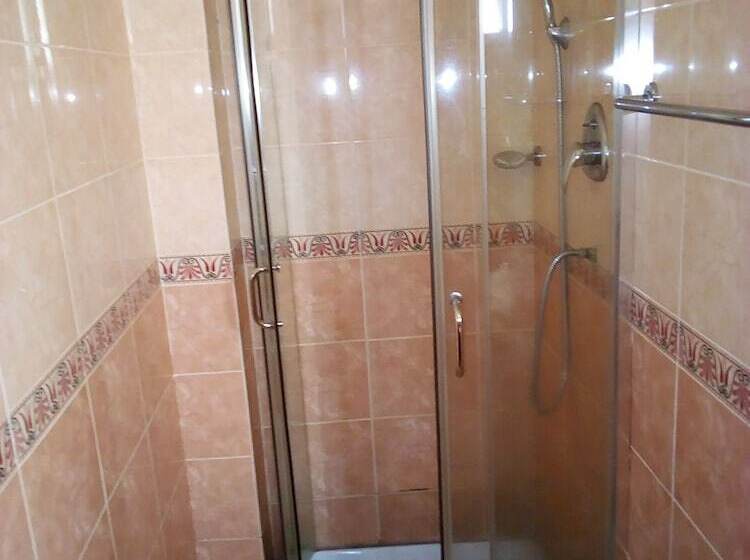 Chambre Standard, Bete Daniel