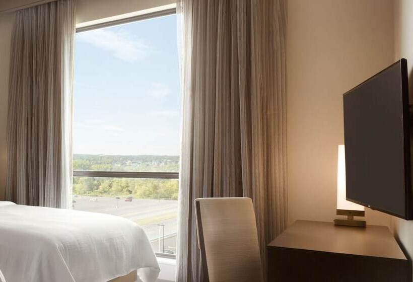 Люкс Повышенной Комфортности, Embassy Suites By Hilton Syracuse Destiny Usa