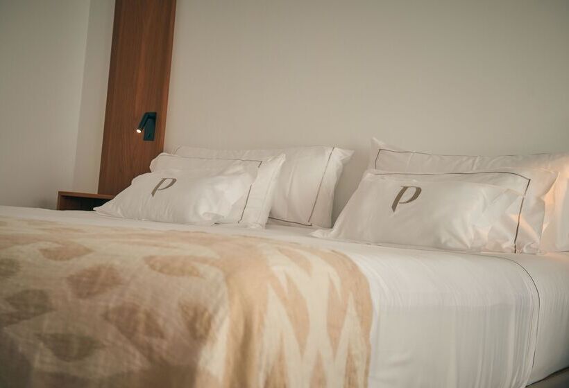 Номер Deluxe Вид на Море Боковой, Es Princep   The Leading Hotels Of The World