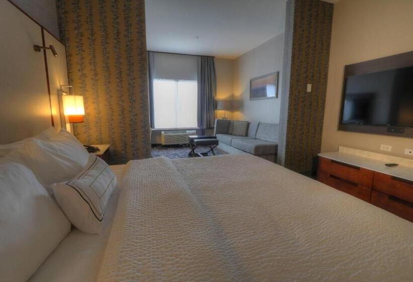 Suite Łóżko King Size, Fairfield Inn & Suites By Marriott Gatlinburg Downtown