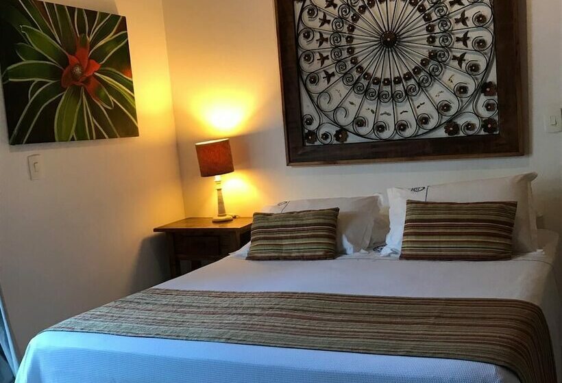 استودیوی استاندارد, Recanto Das Andorinhas Studios