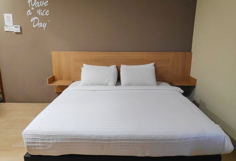 Номер Deluxe Кровать Кинг, Sh Hotel Kota Damansara