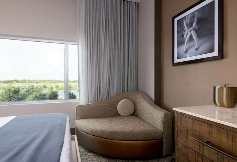 高级客房, The Stella Hotel, Autograph Collection