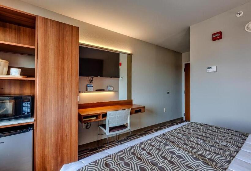 Номер Стандарт Адаптированный для Инвалидов, Microtel Inn & Suites By Wyndham Niagara Falls