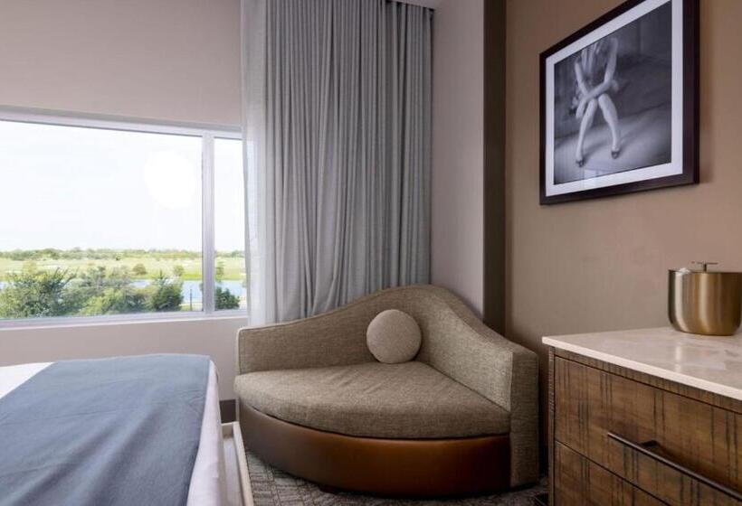 高级客房, The Stella Hotel, Autograph Collection