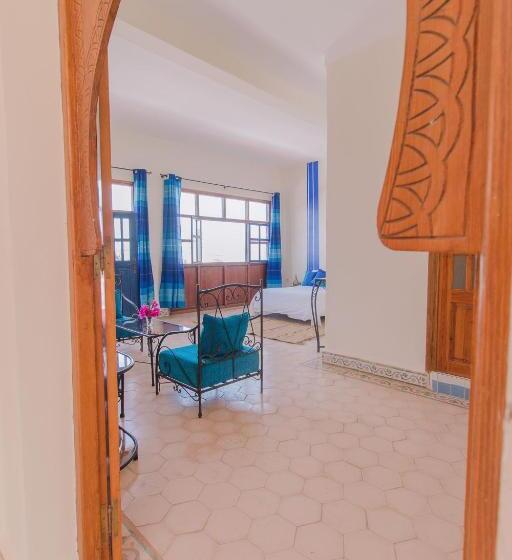 Люкс Вид на Море, Auberge Du Marabout