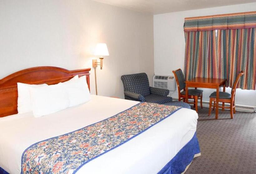 Номер Стандарт 2 Двуспальные Кровати, Attleboro Motor Inn