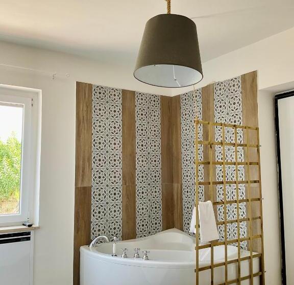 Номер Стандарт с Гидромассажем, Guar Country Resort