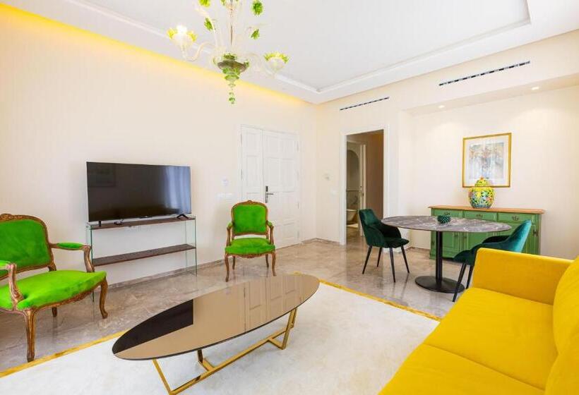 اتاق لوکس, Nawara Residence