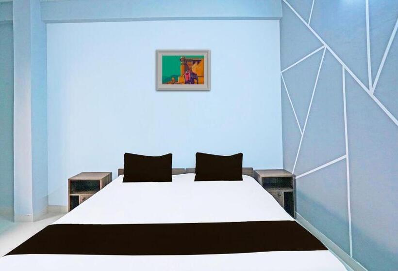 Трехместный Номер Классика, Oyo Hotel Nova