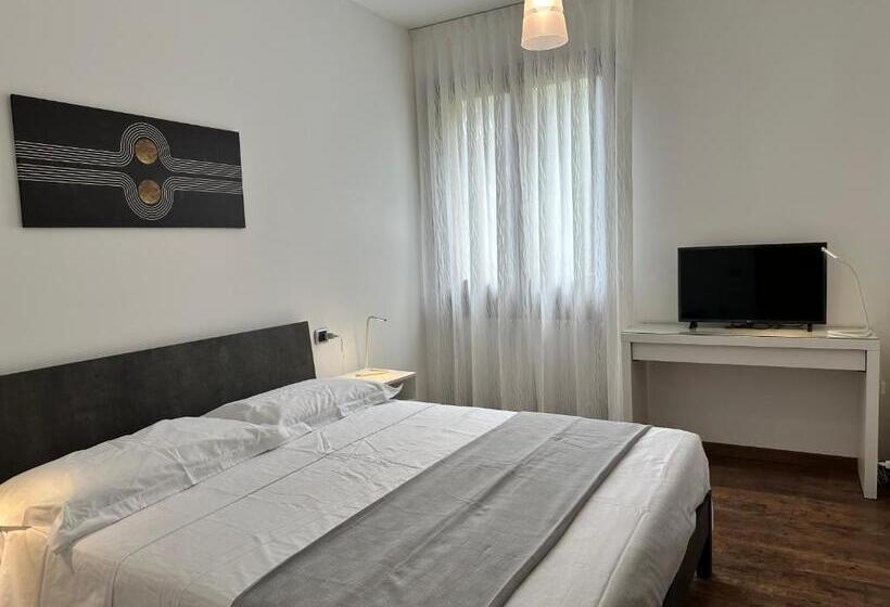 Номер Deluxe с Гидромассажем, All Ombra Della Magnolia