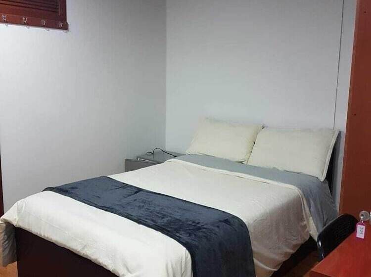 اتاق استاندارد, Casa Huesped Kiwi