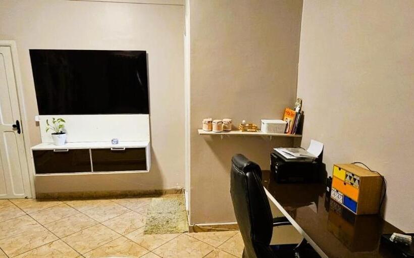 سوییت خانوادگی, Apartamento Aconchegante Com 2 Quartos