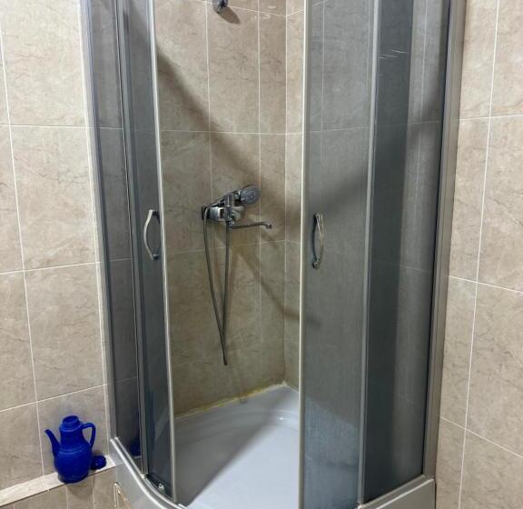 اتاق لوکس با چشم‌انداز دریا, Nur Hotel With Hot Spring