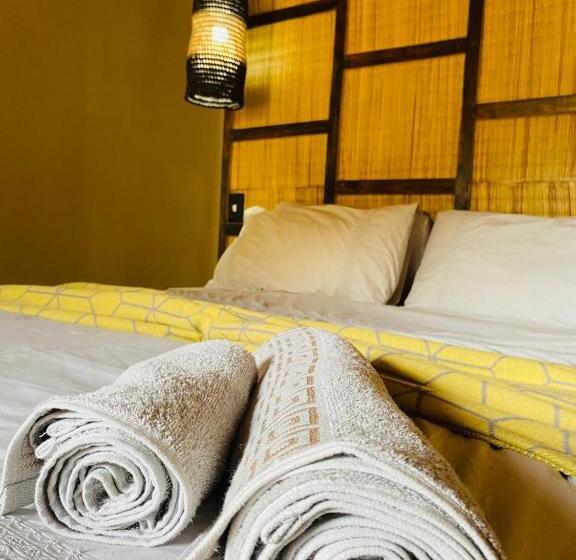 Номер Стандарт, Elephant Corridor Lodge