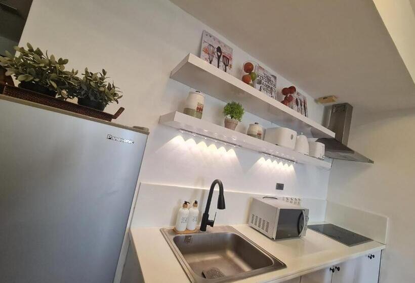 Семейный Номер, The Mandala Nook Splendido Taal Condo Staycation