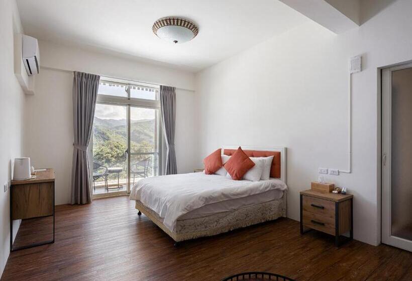 اتاق استاندارد, Kilar Mountain Villa