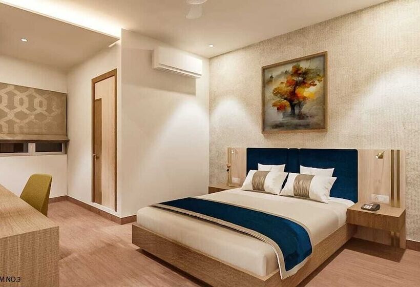 Номер Deluxe, Hari International