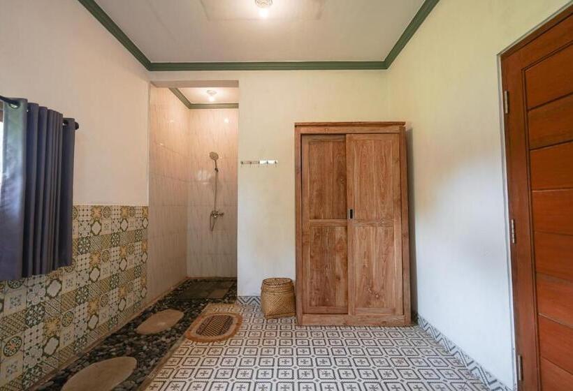 Номер Стандарт, Urbanview Villa Pondok Uma Sari Near Ubud