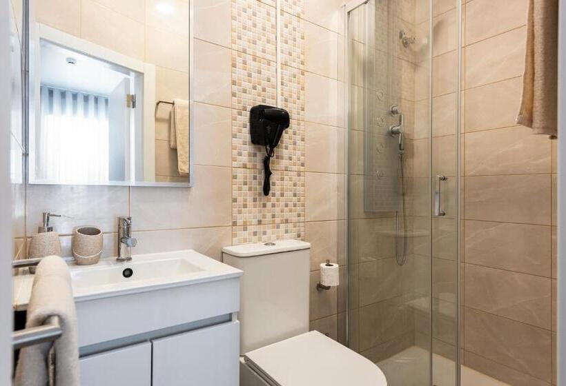 اتاق استاندارد, Madalena Hostel E Suites