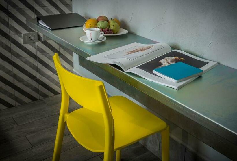 スタンダードルーム, San Daniele
