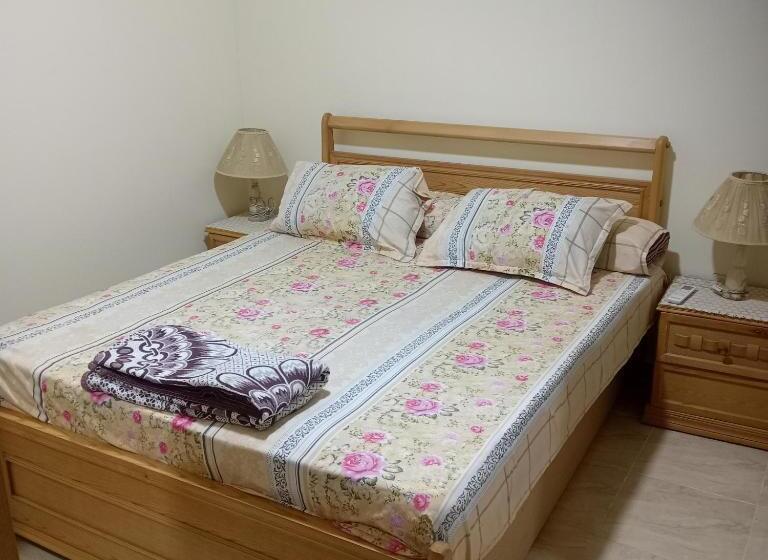 آپارتمان 2 خوابه با بالکن, Grand Hils