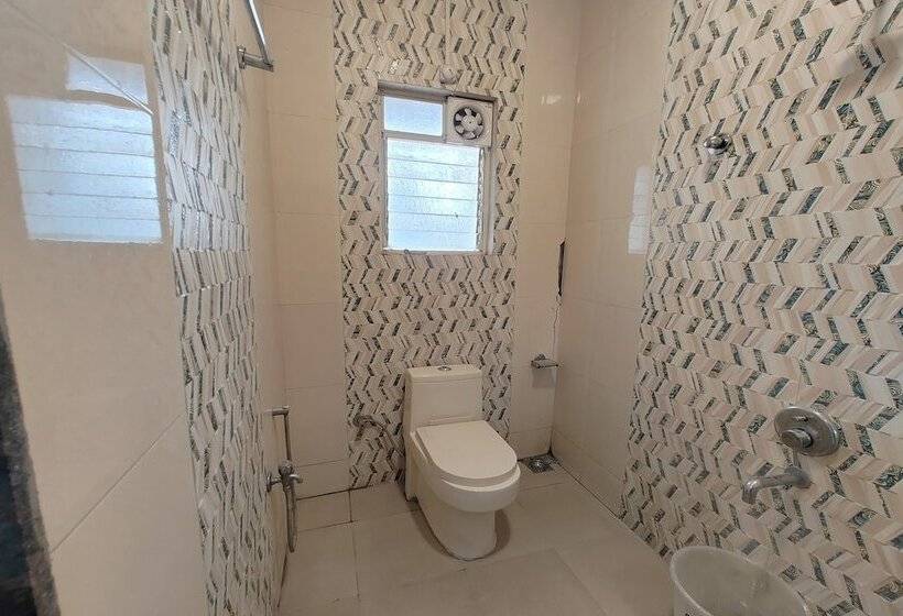 Номер Deluxe, Sai Inn Executive