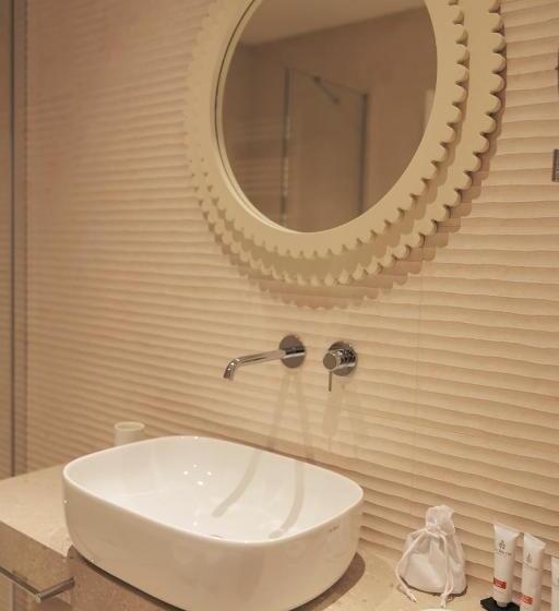 Апартаменты Deluxe 2 Спальни, A Mare Boutique Hotel & Spa
