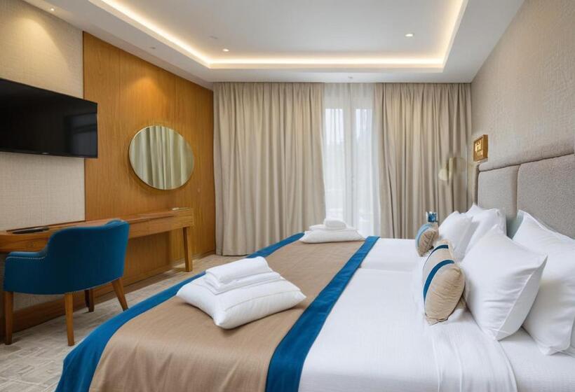 סוויטת אקזקיוטיב, עם מיטת קינג, Kyriad Prestige City Center Tunis