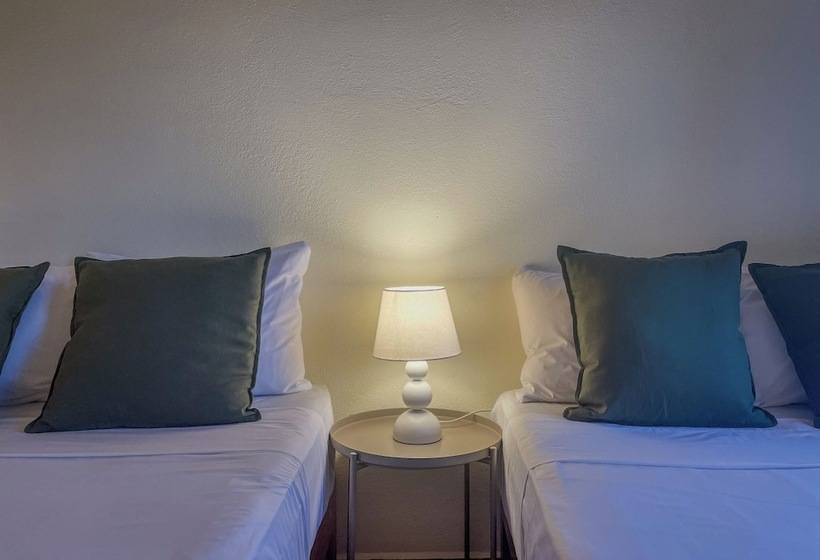 Четырехместный Номер Deluxe, Viajero Puerto Escondido Hostel