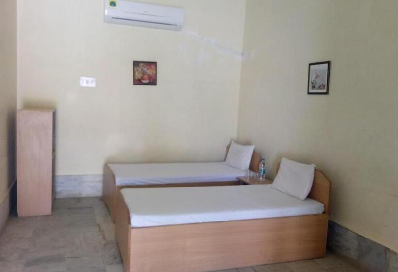 Номер Deluxe, Surya Palace