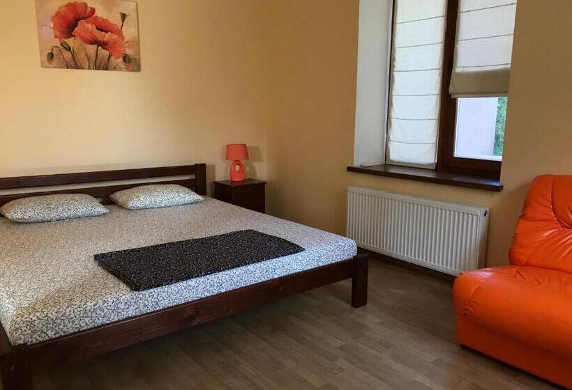 Четырехместный Номер Стандарт, Veranda Guest House