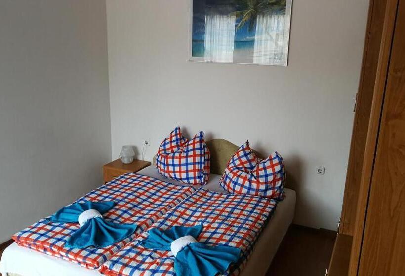 Семейный Номер, Dunakanyar Bed & Breakfast