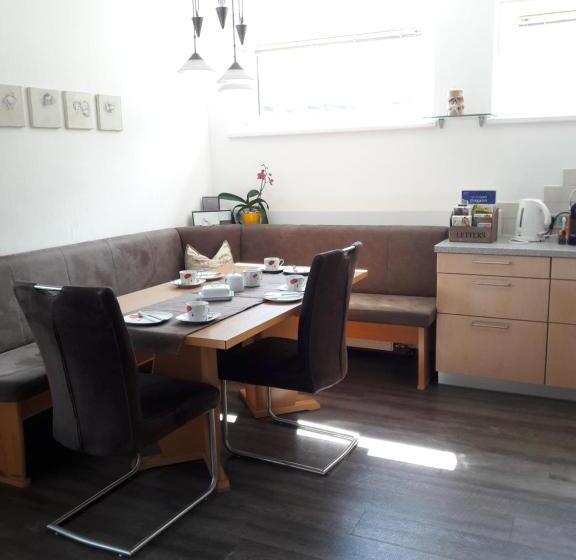 Апартаменты 3 Спальни, Haus Scharler, Talstation