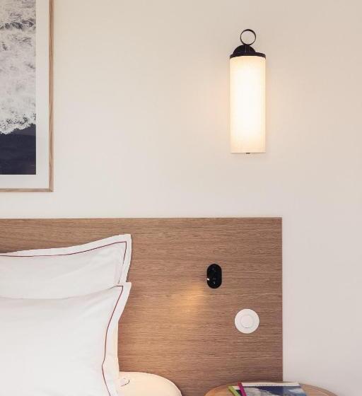 Полулюкс Одноместный с Террасой, Hôtel Indarra