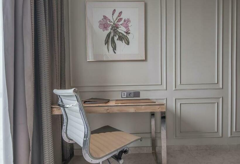 Номер Deluxe, Art Deco Luxury Hotel & Residence