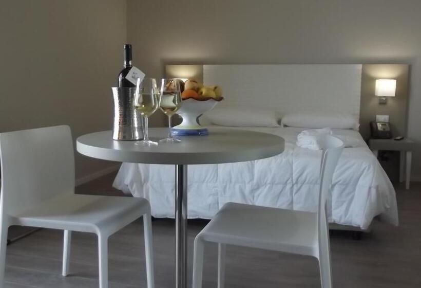 اتاق خانوادگی با چشم‌انداز باغ, Venere Di Erice Resort & Spa