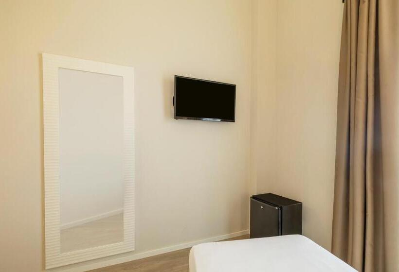 اتاق استاندارد یک نفره با چشم‌انداز دریا, Venere Di Erice Resort & Spa