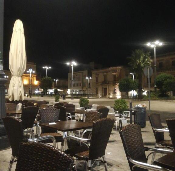 غرفة قياسية فردية حمام مشترك, Lt Sicilia Bellas