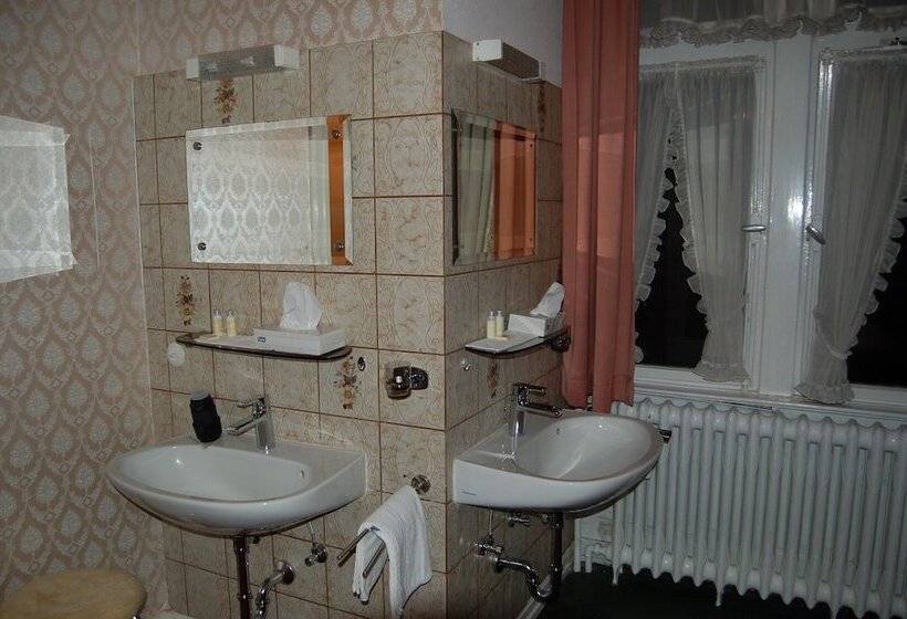 Quarto Estandar, Villa Grunewald