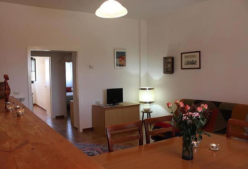 Apartamento Superior 2 Dormitórios, Appartamento Melissa