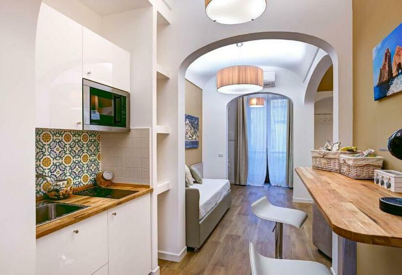 Quarto Familiar Deluxe, Cuore Di Sorrento Suites