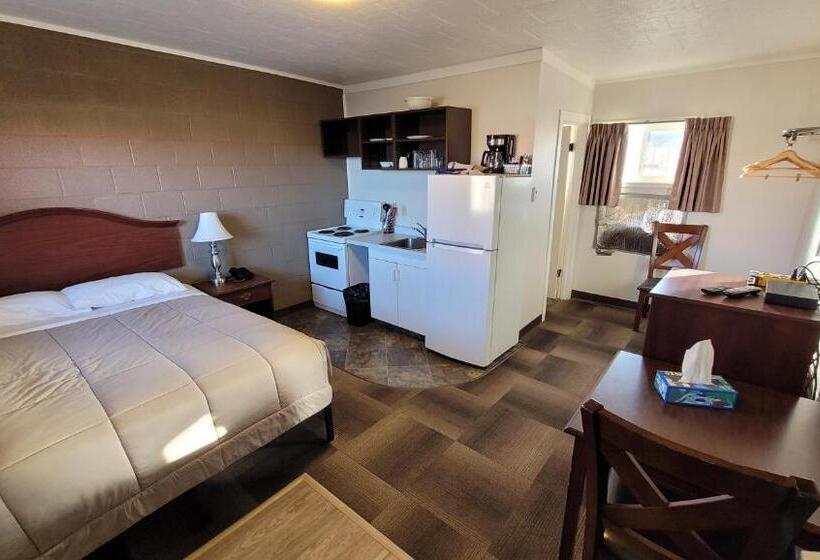 Номер Стандарт с Кухней, Caravel Motel