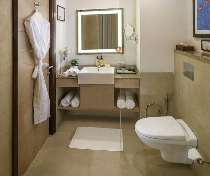 Люкс, Sandal Suites By Lemon Tree Hotels