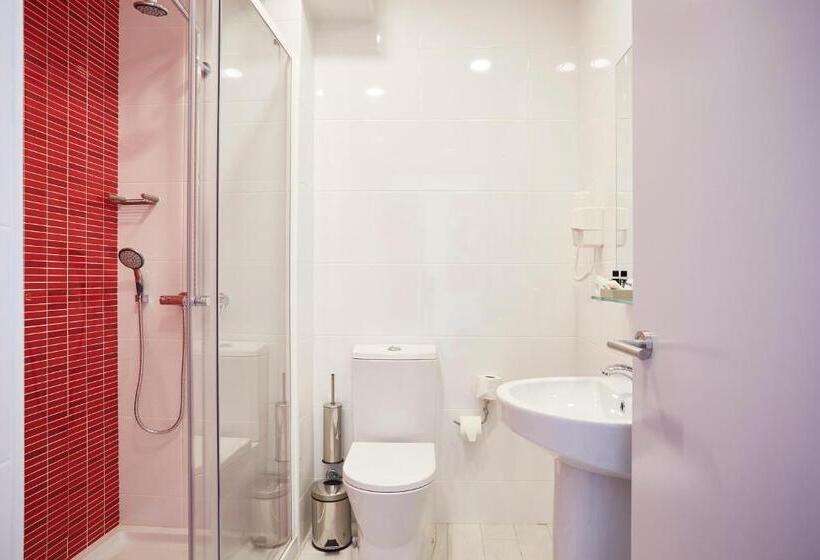 اتاق خانوادگی, Suites & Hostel Cidade Aveiro