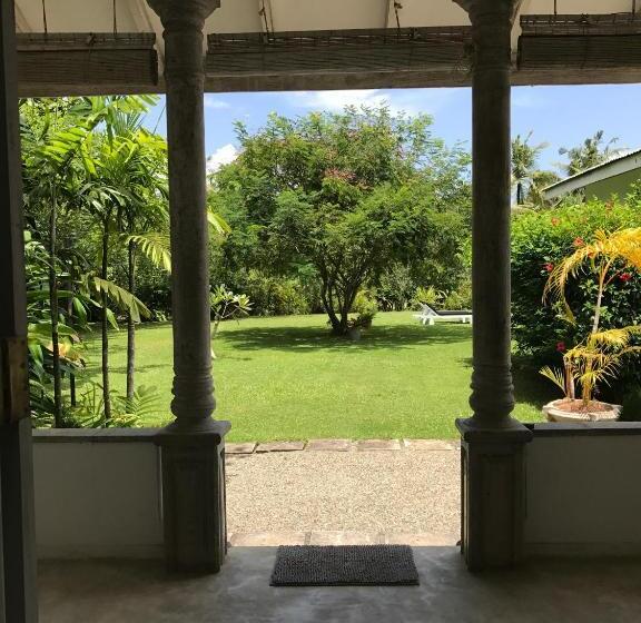 Бунгало Стандарт Вид на Сад, Villa Sublime