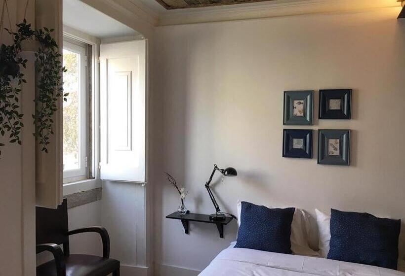 Quarto Familiar, De Pedra E Sal Hostel & Suites