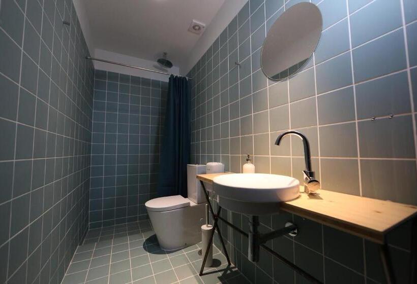 Quarto Estandar Banheiro Compartilhado, De Pedra E Sal Hostel & Suites